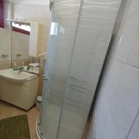 Hotel Liget Szallashely *