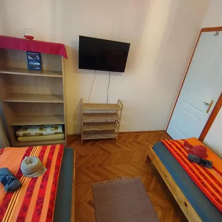 Liget Szallashely Hotel